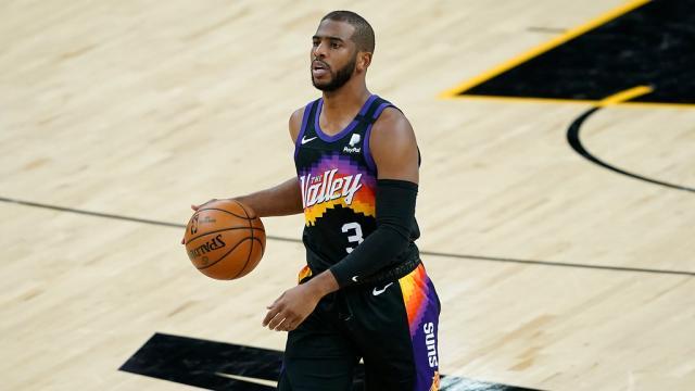 手机游戏排行榜-保罗助太阳笑傲西部巅峰战 今夏将再获顶薪合同?